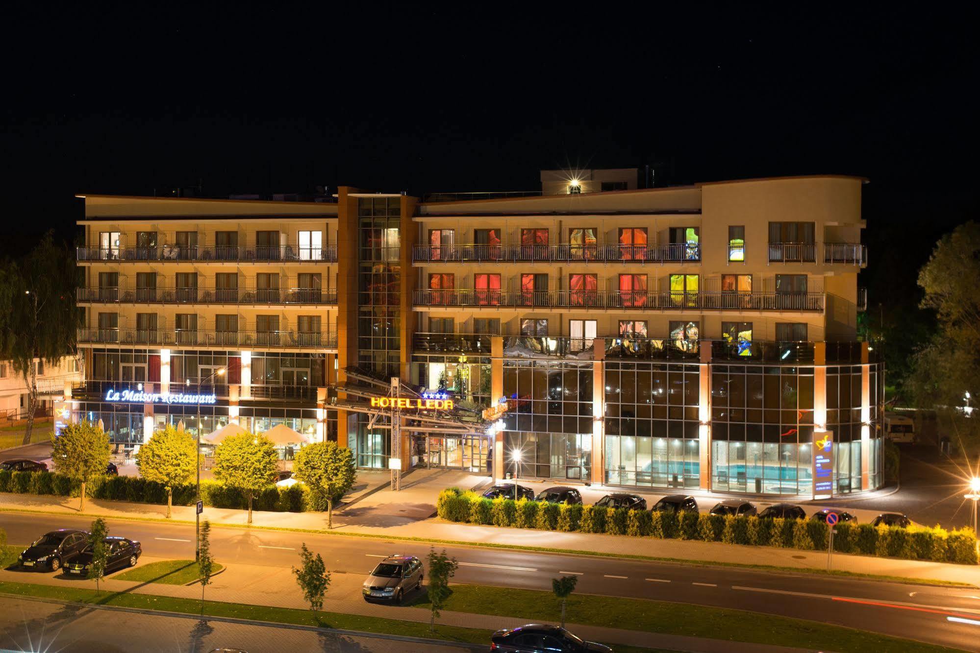 Hotel Leda Spa - Adults Only Kołobrzeg Exterior foto